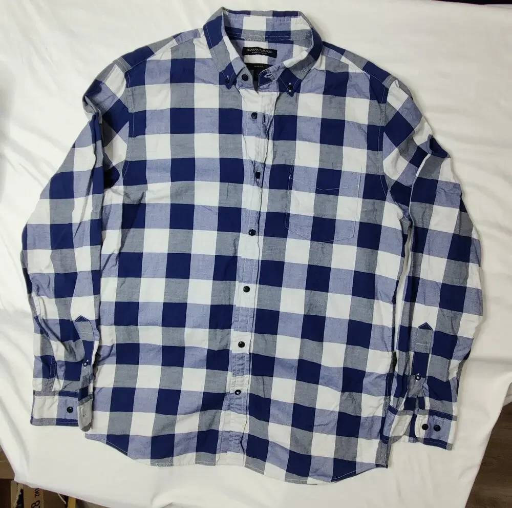 Banana Republic Men's Blue Plaid Long Sleeve Dress Shirt